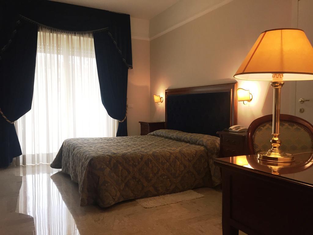 Mondial Park Hotel Ф'юджі Екстер'єр фото